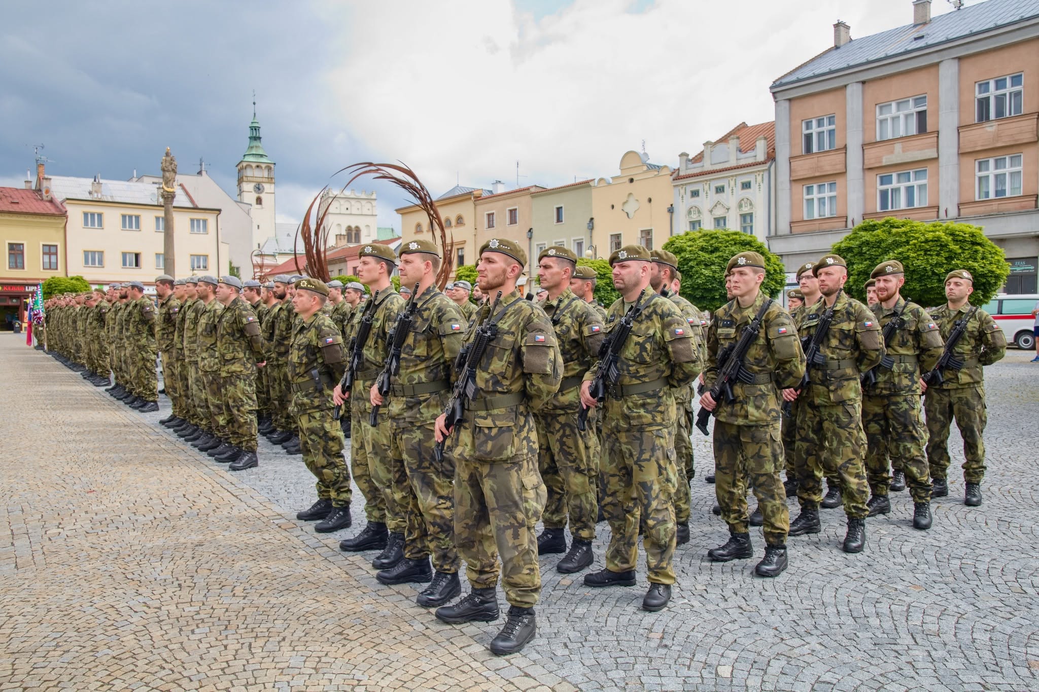 Proč dát přednost službě v Lipníku nad Bečvou před Prahou? Lepší život pro vojáka i celou rodinu