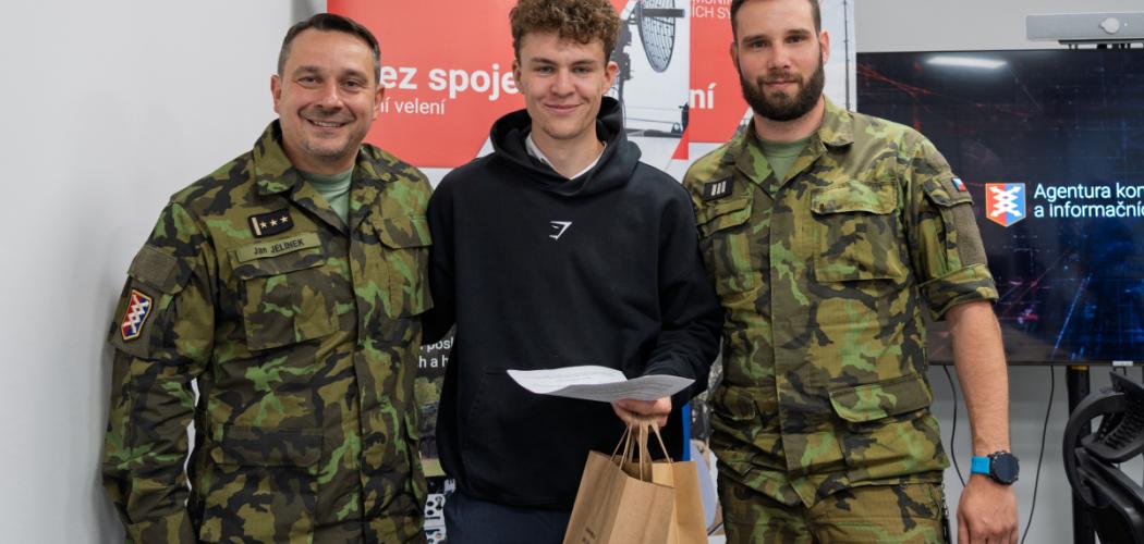 Agentura KIS přivítala prvního studenta stipendijního programu pro středoškoláky – inspirace pro další mladé napříč republikou