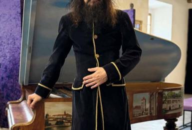 Přečtěte si exkluzivní rozhovor s autorem pochodu spojovacího vojska v Areportu 12/2025