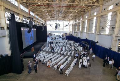 V New Yorku se setkali uživatelé moderních taktických sítí, nechyběli zástupci Armády ČR