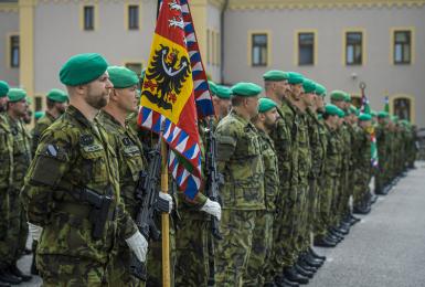 Spojovací vojsko hlásí další úspěch v náboru. Plně obsadilo posádky v Přáslavicích i Liberci