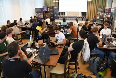 Defence Technology Hackathon: středoškoláci hledali budoucnost obranných technologií
