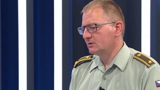 Generál Petr Šnajdárek bude hostem pořadu K věci