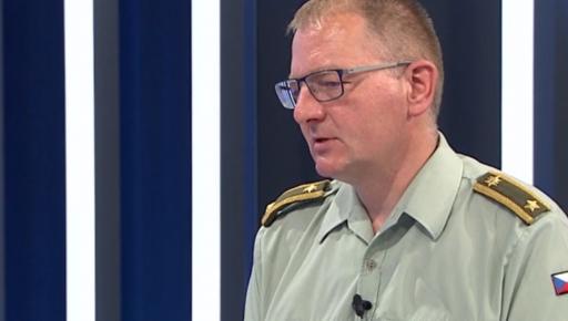 Generál Petr Šnajdárek bude hostem pořadu K věci